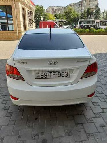 Hyundai Accent 2011, 135,567 km - 1.4 l - Bakı