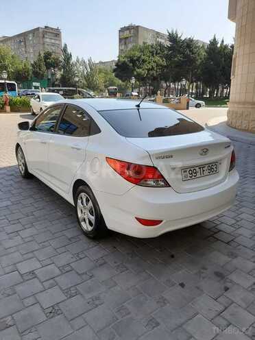 Hyundai Accent 2011, 135,567 km - 1.4 l - Bakı