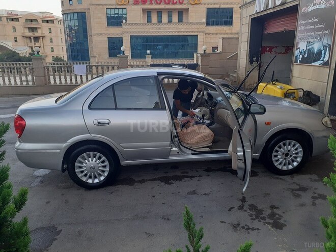 Nissan Sunny 2006, 120,000 km - 1.3 л - Bakı