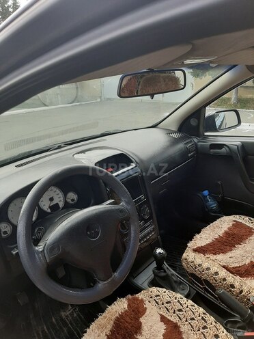 Opel Astra 1998, 220,000 km - 1.6 l - Qax