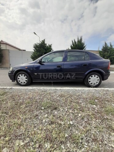 Opel Astra 1998, 220,000 km - 1.6 l - Qax
