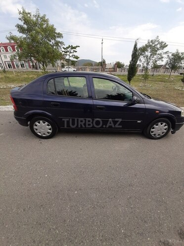 Opel Astra 1998, 220,000 km - 1.6 l - Qax