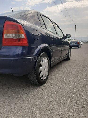 Opel Astra 1998, 220,000 km - 1.6 l - Qax