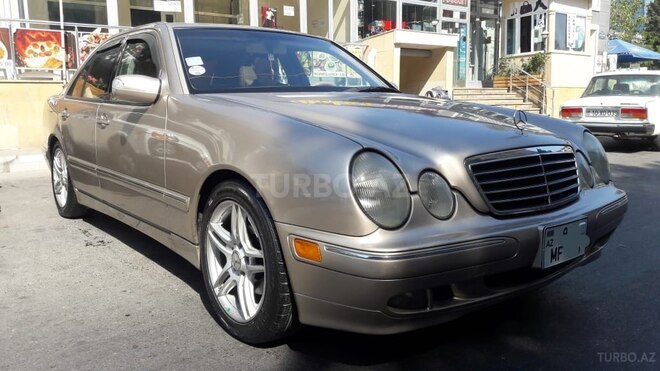 Mercedes E 320 2000, 354,000 km - 3.2 l - Bakı