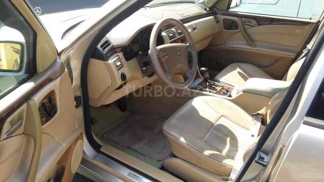 Mercedes E 320 2000, 354,000 km - 3.2 l - Bakı