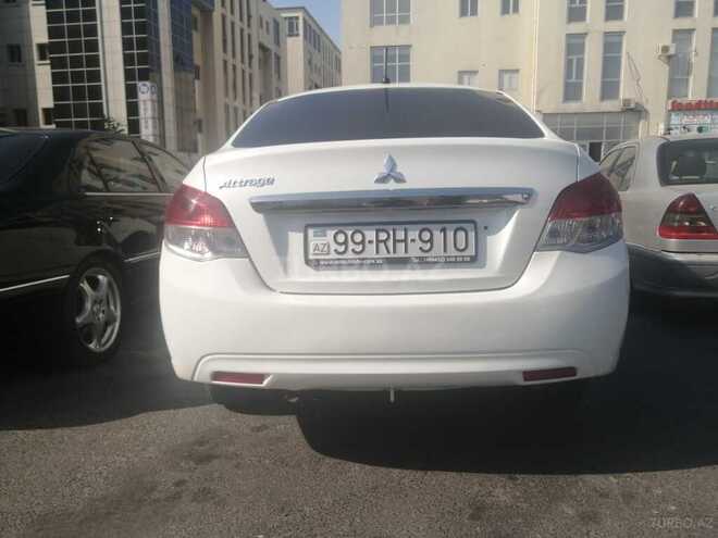 Mitsubishi Attrage 2015, 209,990 km - 1.2 l - Bakı