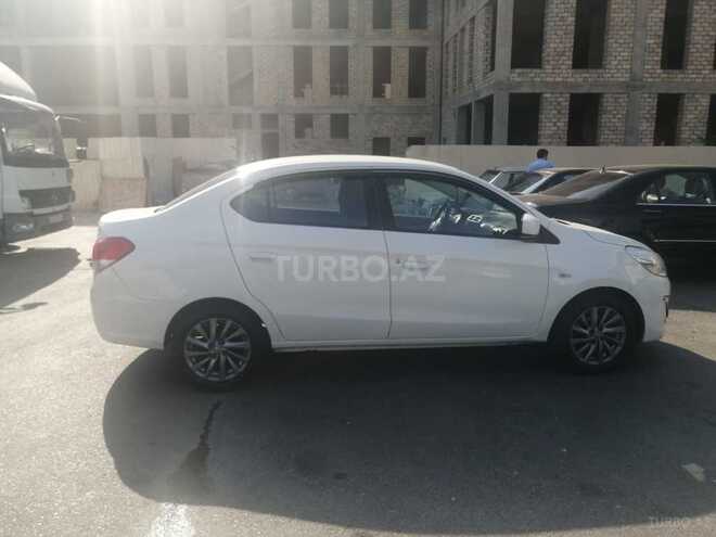 Mitsubishi Attrage 2015, 209,990 km - 1.2 l - Bakı