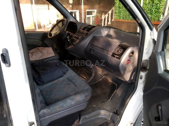 Mercedes Vito 2002, 508,724 km - 2.2 l - Şamaxı