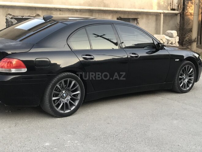 BMW 745 2004, 325,874 km - 4.4 l - Bakı