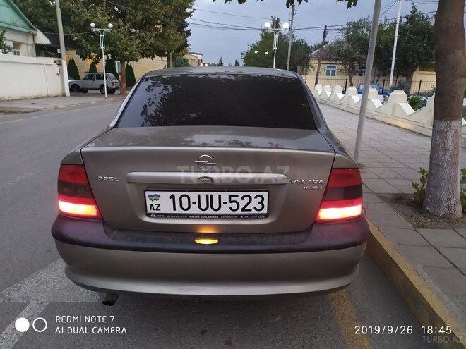 Opel Vectra 1996, 274,000 km - 1.8 l - Xaçmaz