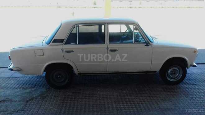 LADA (VAZ) 21011 1979, 130,000 km - 1.3 l - Bakı