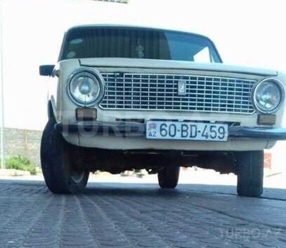 LADA (VAZ) 21011 1979, 130,000 km - 1.3 l - Bakı