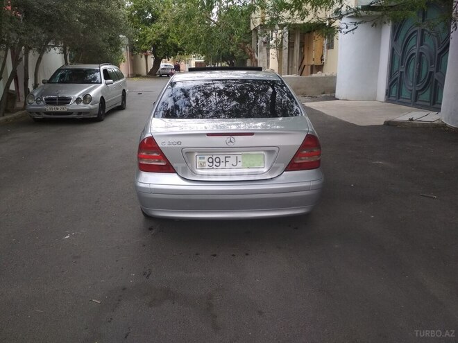 Mercedes C 200 2000, 234,000 km - 2.0 l - Bakı