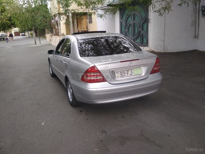 Mercedes C 200 2000, 234,000 km - 2.0 l - Bakı