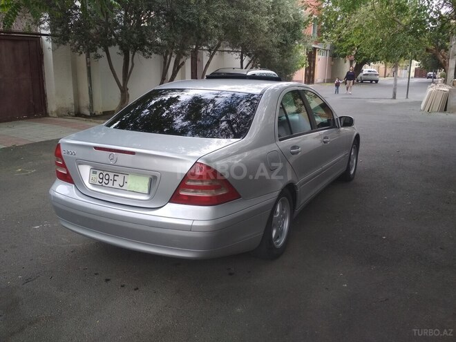 Mercedes C 200 2000, 234,000 km - 2.0 l - Bakı
