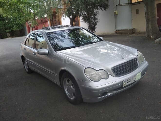 Mercedes C 200 2000, 234,000 km - 2.0 l - Bakı