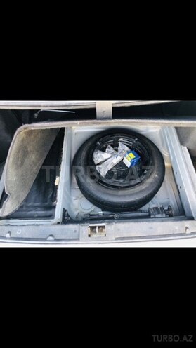Mercedes E 230 1996, 280,000 km - 2.3 l - Masallı