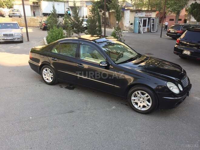 Mercedes E 220 2006, 251,627 km - 2.2 l - Bakı