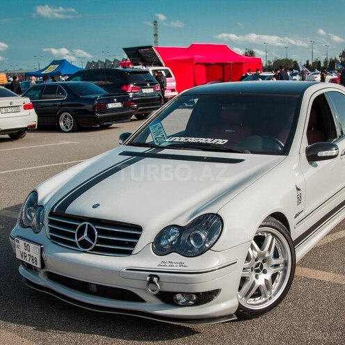 Mercedes C 200 2001, 205,000 km - 2.0 l - Bakı