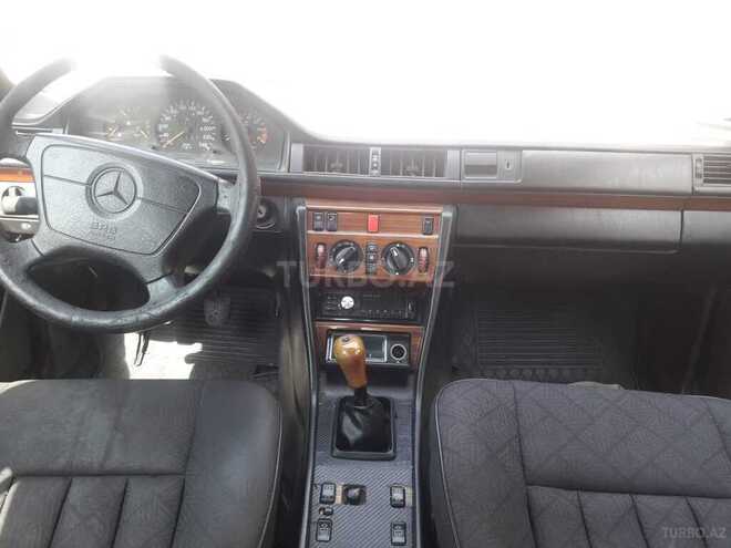 Mercedes E 200 1993, 357,000 km - 2.0 л - Bakı