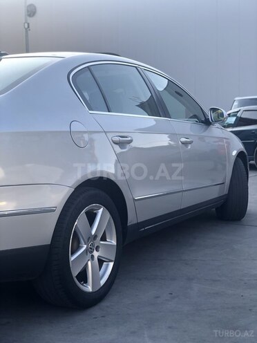 Volkswagen Passat 2007, 270,000 km - 2.0 l - Bakı