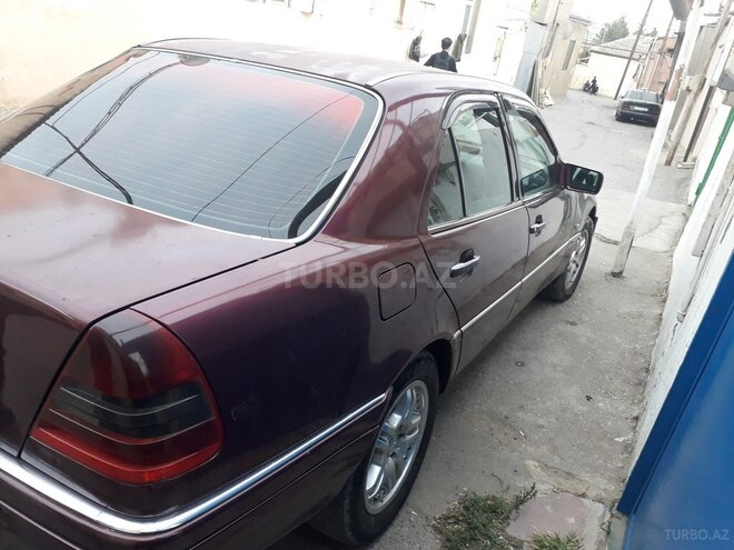 Mercedes C 250 1996, 140,000 km - 2.5 л - Bakı
