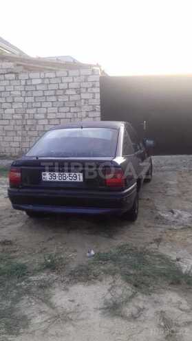 Opel Vectra 1994, 210,000 km - 1.8 l - Bakı