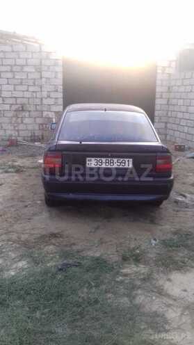 Opel Vectra 1994, 210,000 km - 1.8 l - Bakı