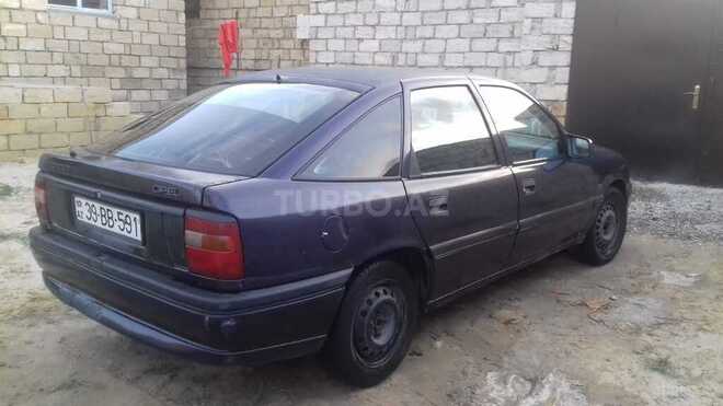 Opel Vectra 1994, 210,000 km - 1.8 l - Bakı