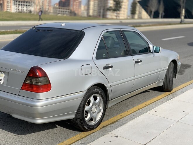 Mercedes C 230 2000, 193,977 km - 2.3 л - Bakı