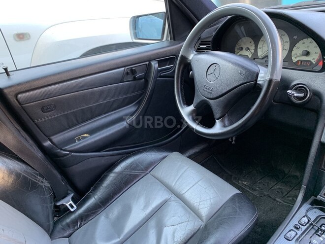 Mercedes C 230 2000, 193,977 km - 2.3 л - Bakı