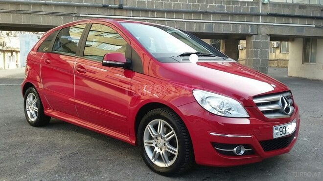 Mercedes B 180 2009, 37,300 km - 1.7 l - Bakı