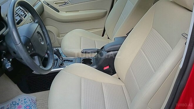 Mercedes B 180 2009, 37,300 km - 1.7 l - Bakı