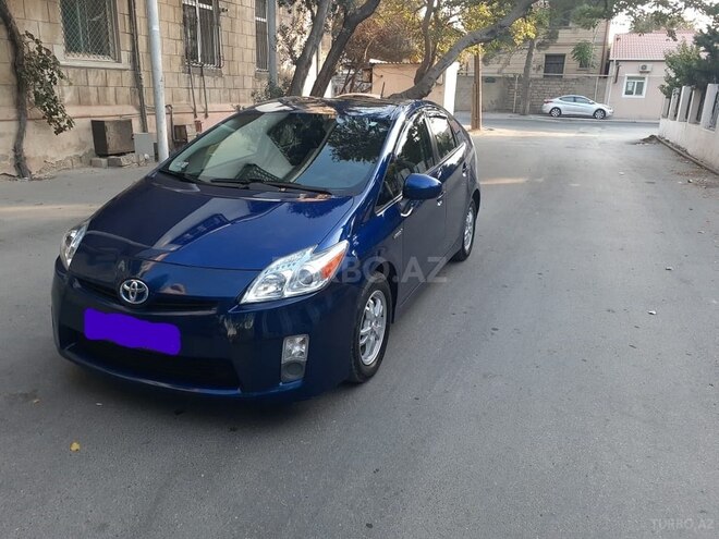 Toyota Prius 2011, 142,000 km - 1.8 л - Bakı
