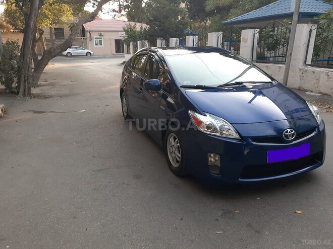 Toyota Prius 2011, 142,000 km - 1.8 л - Bakı