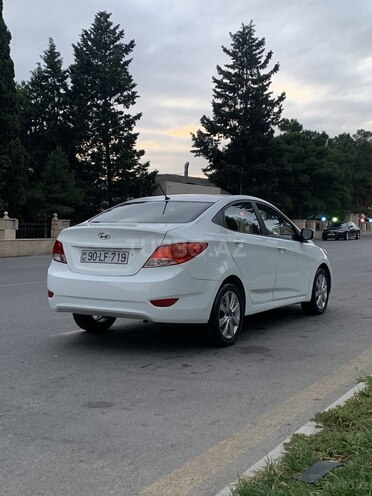 Hyundai Accent 2011, 150,000 km - 1.4 l - Bakı