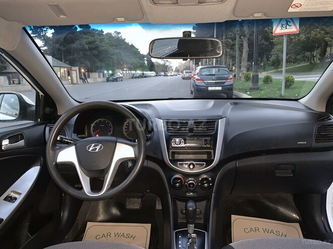 Hyundai Accent 2011, 150,000 km - 1.4 l - Bakı