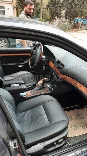 BMW 528 1996, 289,000 km - 2.8 l - Bakı