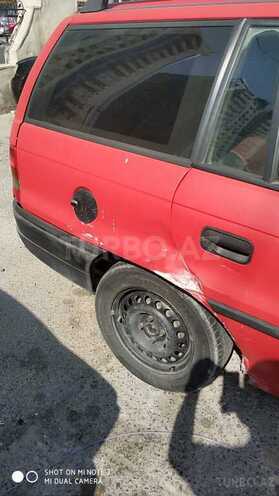 Opel Astra 1996, 460,000 km - 1.6 l - Bakı