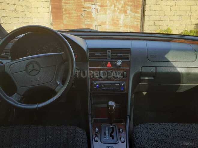 Mercedes C 220 1995, 487,000 km - 2.2 l - Bakı