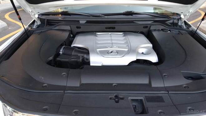 Lexus LX 570 2008, 135,000 km - 5.7 l - Bakı