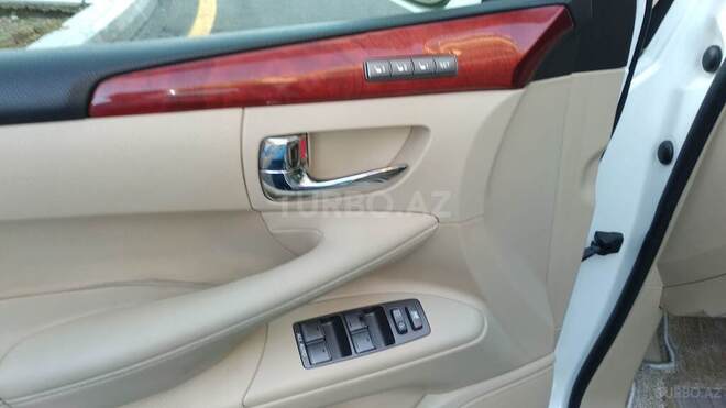 Lexus LX 570 2008, 135,000 km - 5.7 l - Bakı