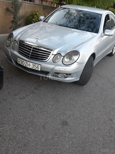 Mercedes E 220 2006, 371,500 km - 2.2 l - Bakı