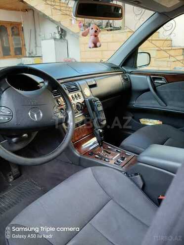 Mercedes E 240 2001, 210,000 km - 2.4 l - Gəncə