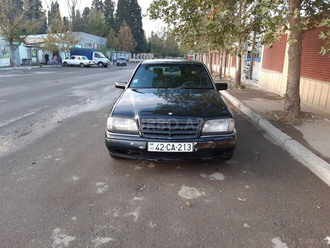 Mercedes C 220 1996, 204,460 km - 2.2 l - Gəncə
