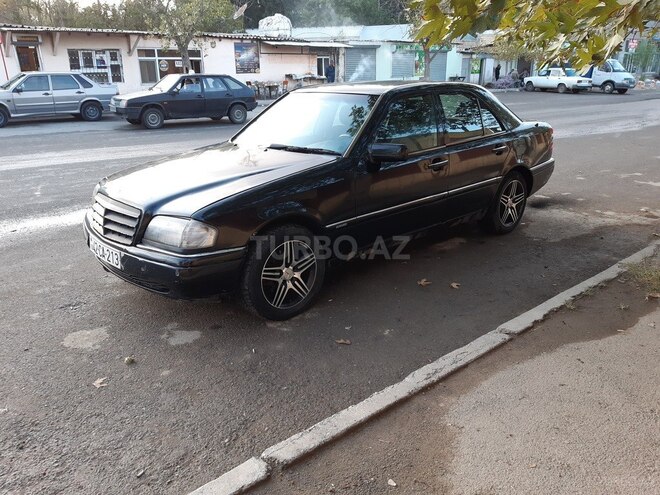 Mercedes C 220 1996, 204,460 km - 2.2 l - Gəncə