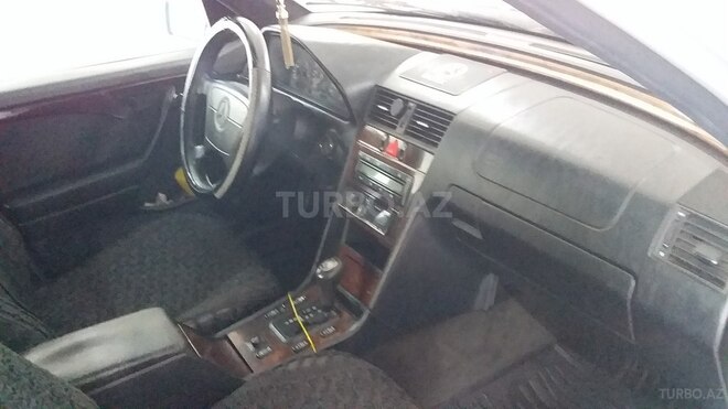 Mercedes C 200 1997, 337,600 km - 2.0 l - Bakı
