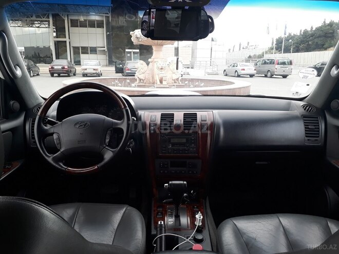 Hyundai Terracan 2004, 245,000 km - 2.9 л - Bakı