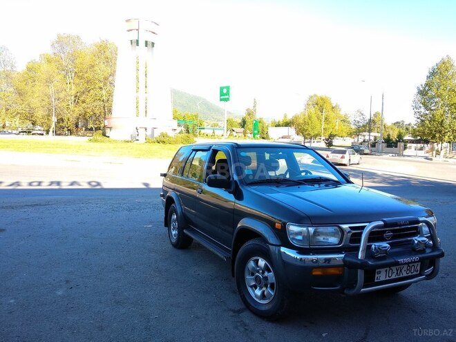 Nissan Terrano 1995, 384,684 km - 2.7 l - İsmayıllı