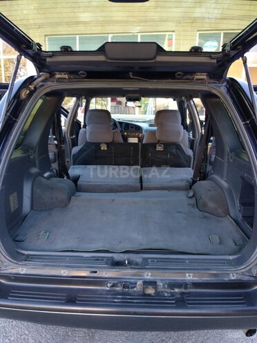Nissan Terrano 1995, 384,684 km - 2.7 l - İsmayıllı